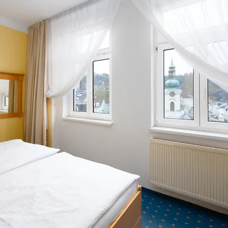 Wellness Jean De Carro Hotel 4*