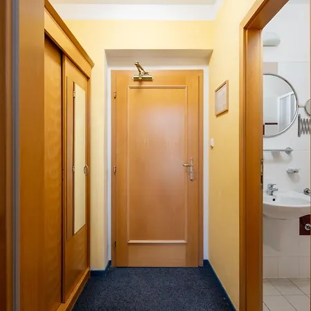 Wellness Jean De Carro Hotel