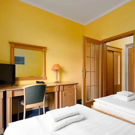 Hotel Wellness Jean De Carro 4*