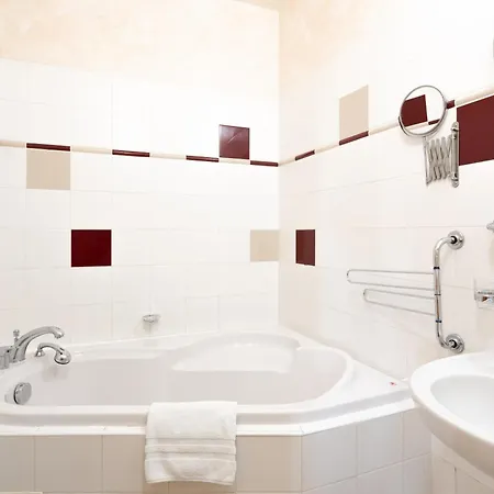Hotel Wellness Jean De Carro Karlovy Vary