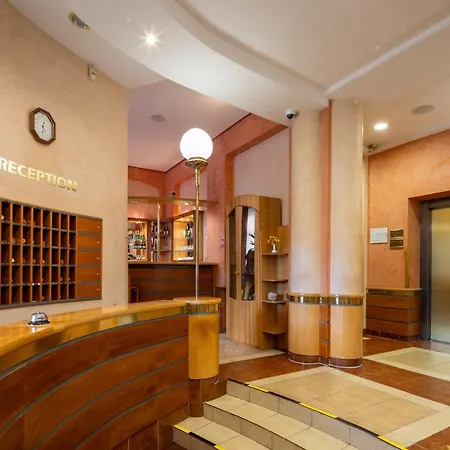 Wellness Jean De Carro Hotel