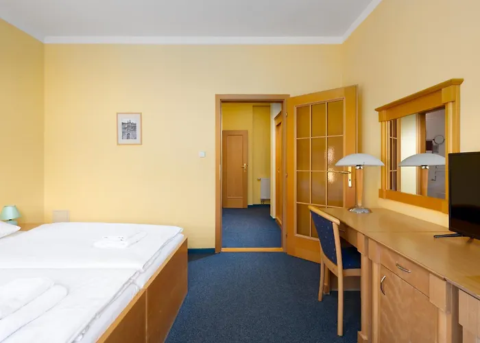 Wellness Jean De Carro 4* Κάρλοβι Βάρι